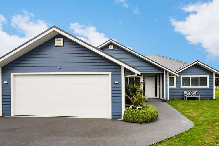 11 Mo Street Camborne_24