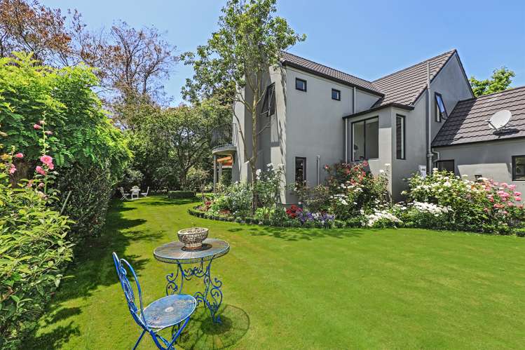 901 Harding Road Camberley_14