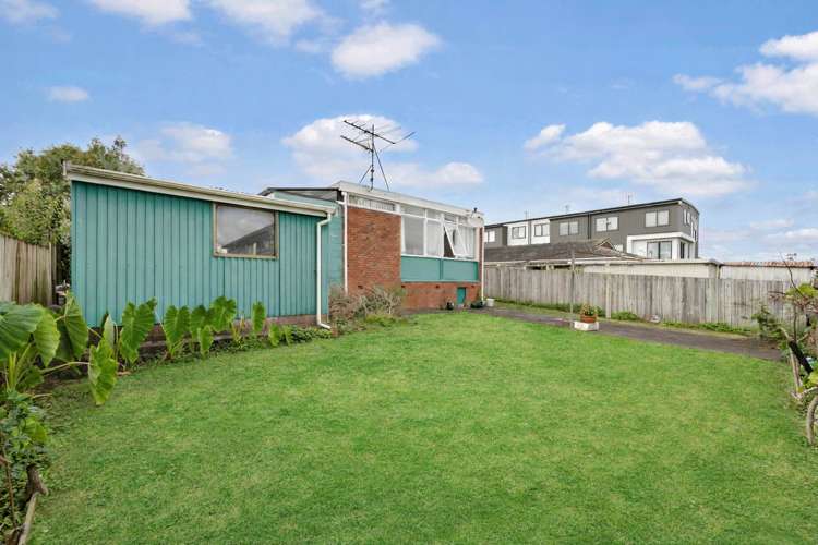 47 Mount Smart Road Onehunga_10