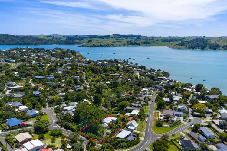 16/18 Lorenzen Bay Road Raglan_27