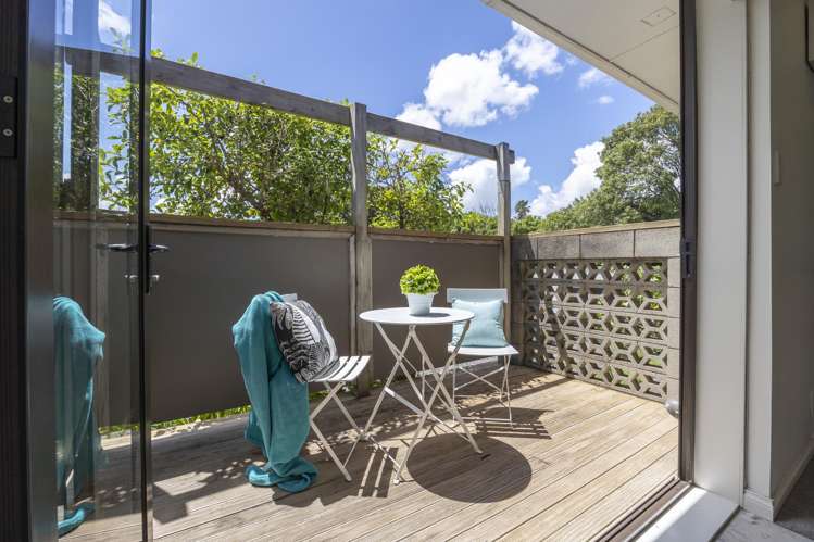2/37 Peek Street Ellerslie_16