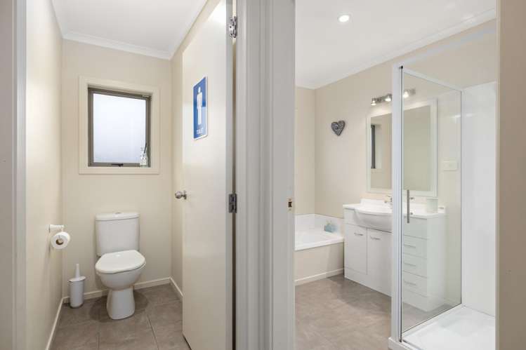 108 Solway Crescent Solway_11