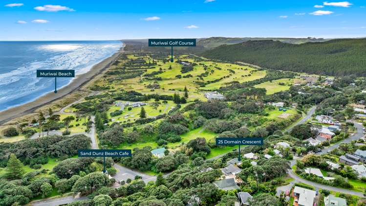 25 Domain Crescent Muriwai_17