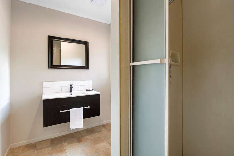 6a Mclean Street Glenholme_8