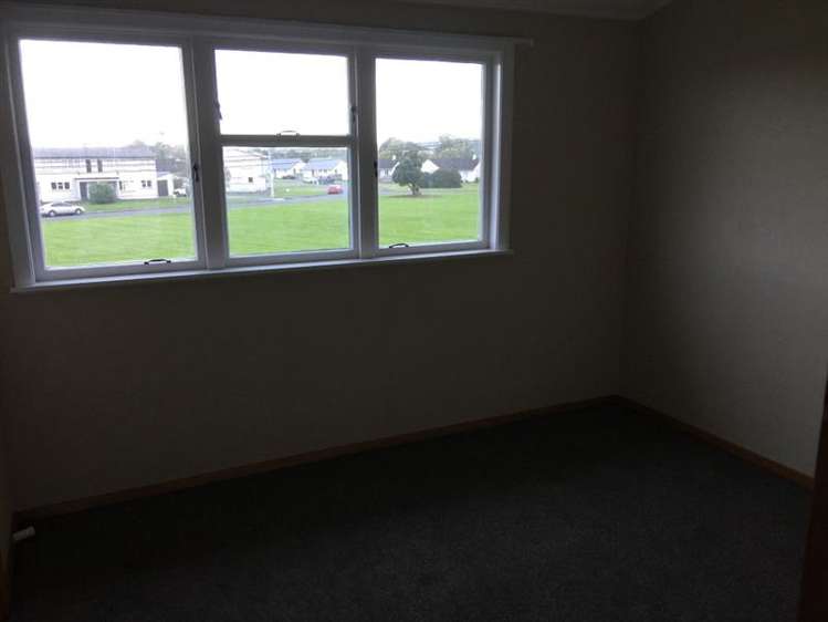 12 Devon Crescent Darfield_15