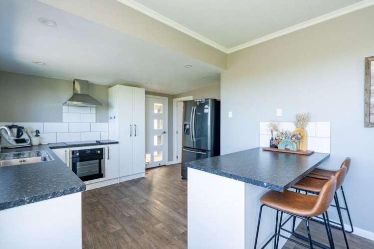 460 Tiwai Road_1