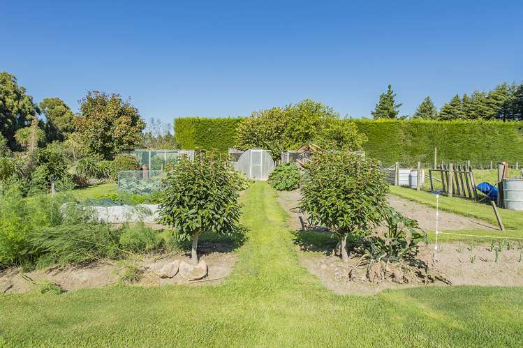 32 Warrens Road Darfield_21