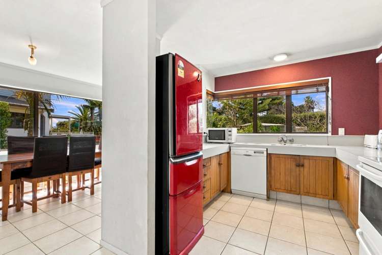 4B Pacific View Road Papamoa_7