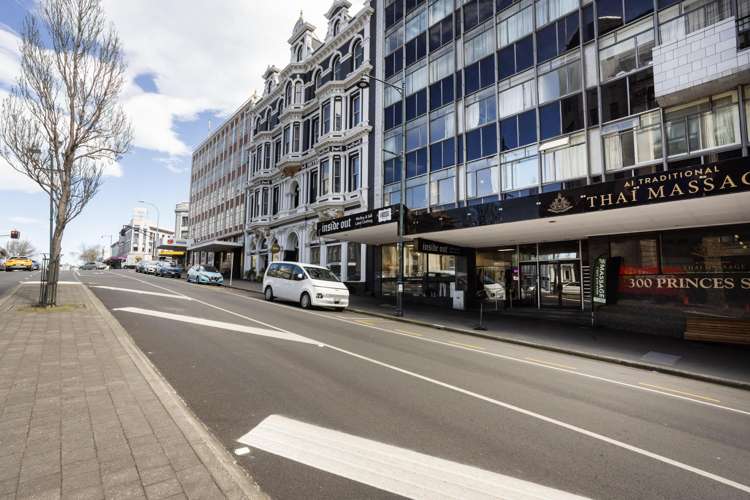 300K Princes Street Dunedin Central_25