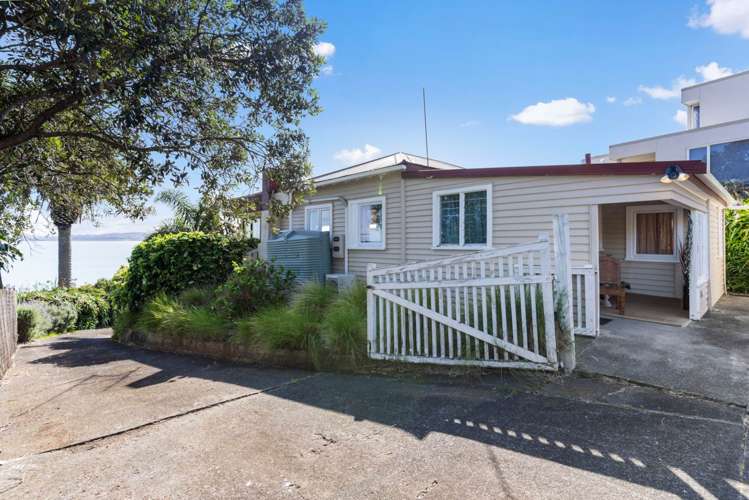 9 Carlton Crescent Maraetai_20