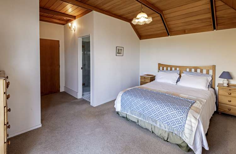 2/54 Cook Street Howick_11