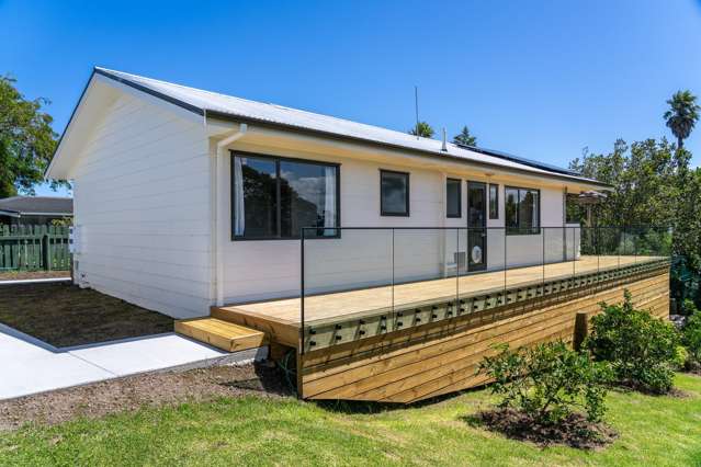 11 Sunshine Rise Raglan_3