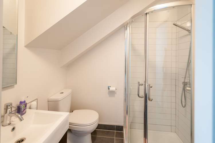 200/172 Mcleod Road Te Atatu South_9