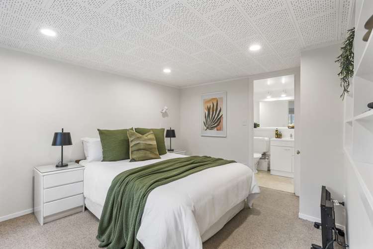 12 Alton Avenue Hillcrest_18