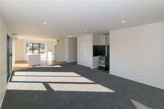 3/18 Ormandy Court Amberley_4