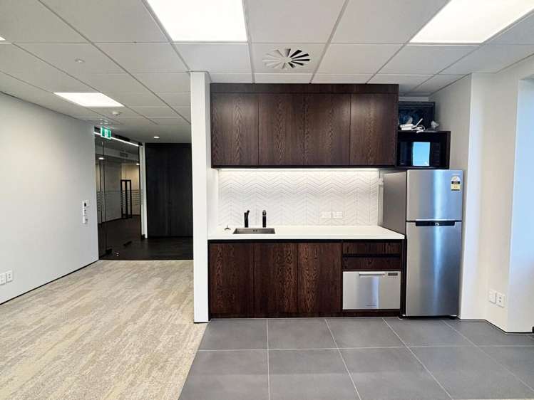 Part Level 6, 114 Lambton Quay Wellington Central_6