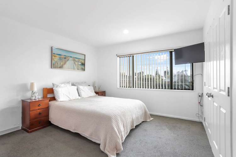 20a Charlenne Close Ranui_7