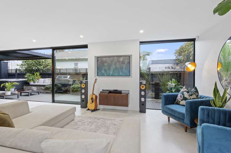 12 Edgeware Road Saint Albans_9