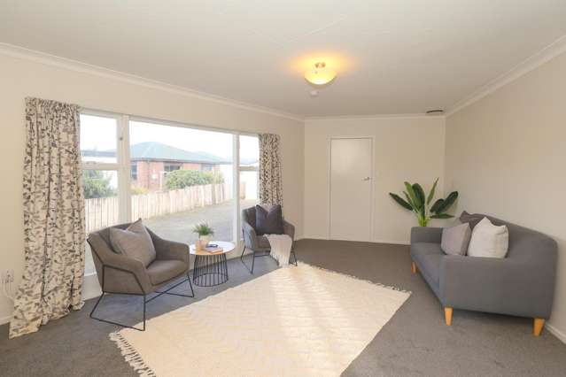 146 Edinburgh Crescent Waikiwi_4