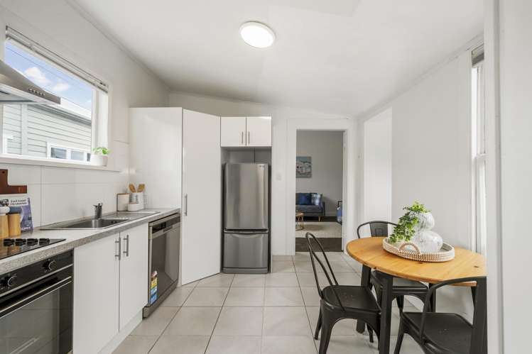 31B Hall Street Newtown_6