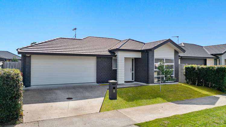 16 Tawhiti Road_0