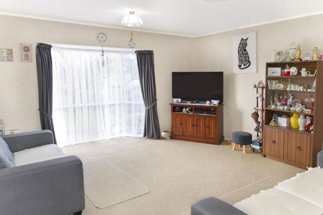 8 Bernina Place Manurewa_3