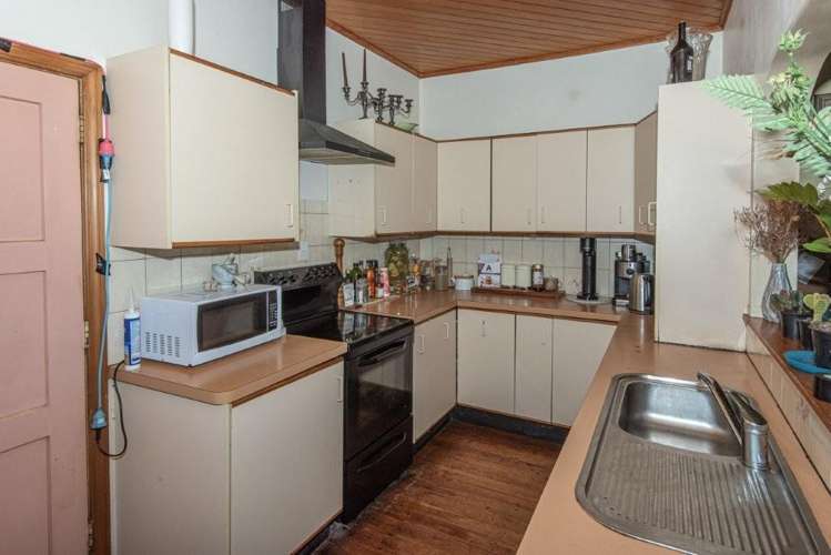 8 Draffin Road Poroti_6