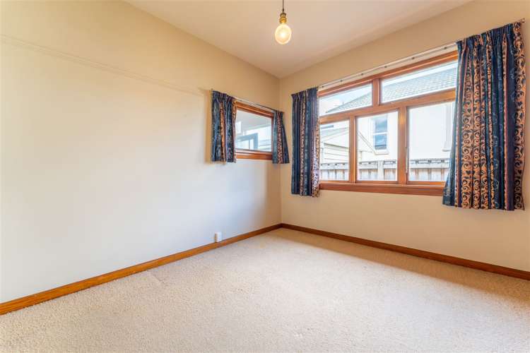 18 Le Cren Street Seaview_11