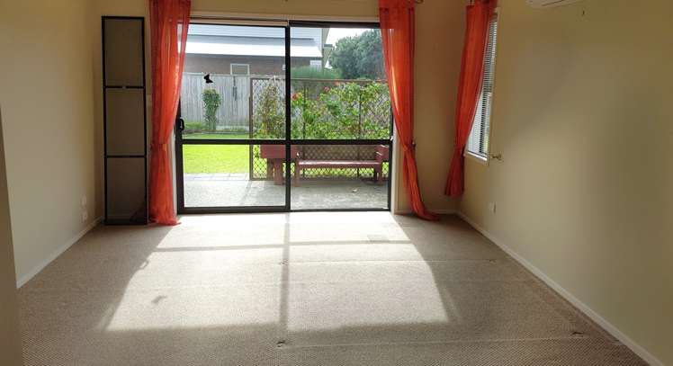 71 Pyle Road West One Tree Point_10