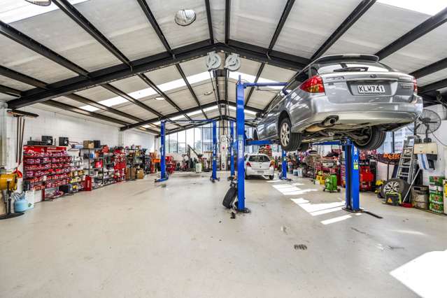 47 Barrys Point Road Takapuna_3