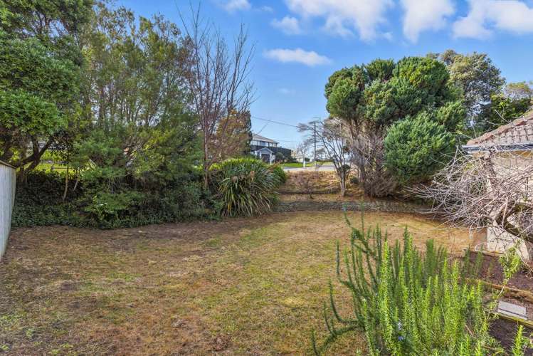 25 Weka Road Raumati Beach_23