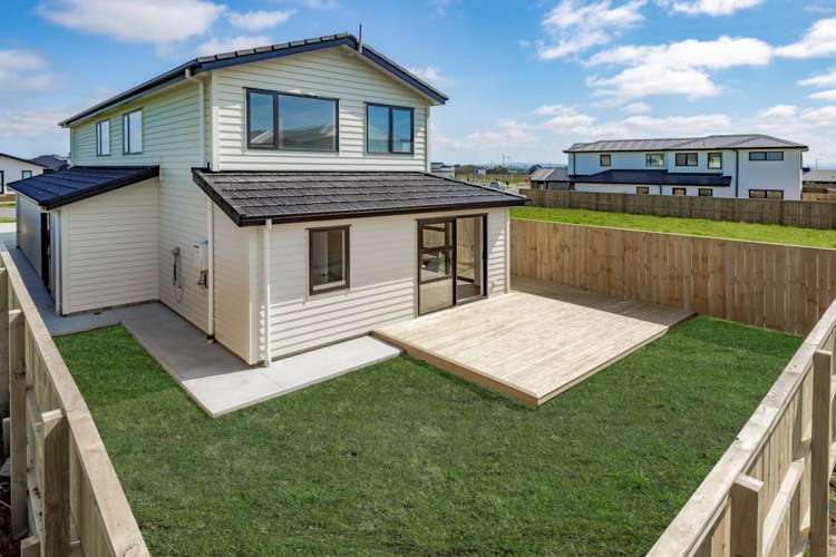 24 Korowhiti Road Clarks Beach_17