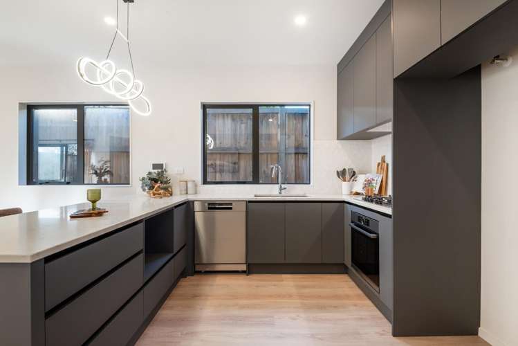 21e Montgomery Avenue Belmont_12