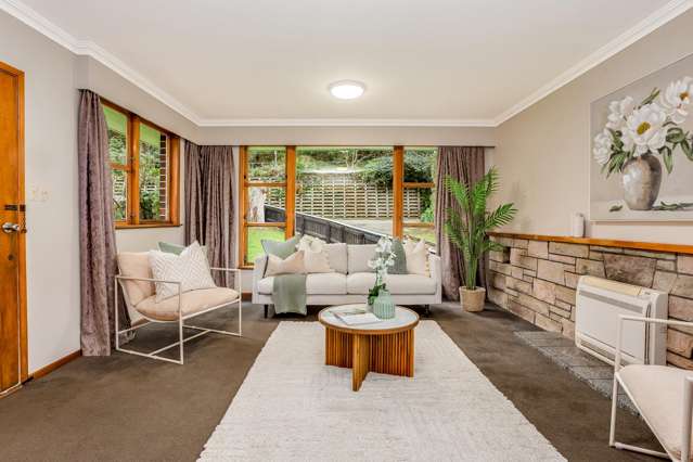 296 Main Road Tawa_2