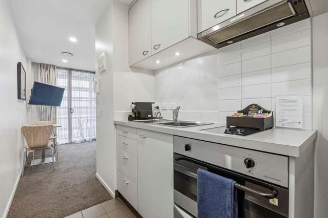 807/17 Amersham Way Manukau_3