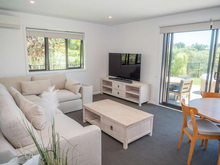 9 Loke Crescent Coopers Beach_6