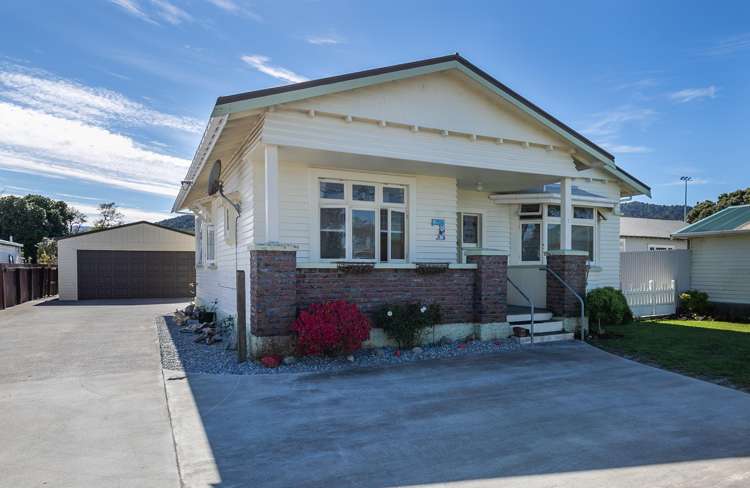 7 Raleigh Street Greymouth_15
