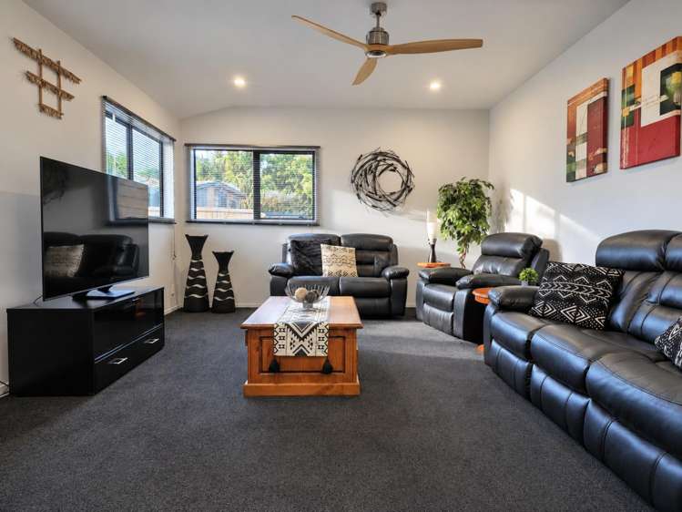 11a Mace Terrace Oakura_7