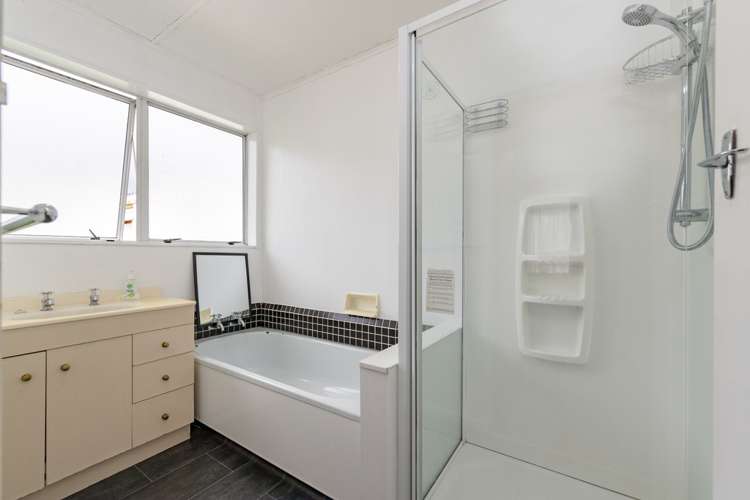 60 Meremere Street Wainuiomata_10