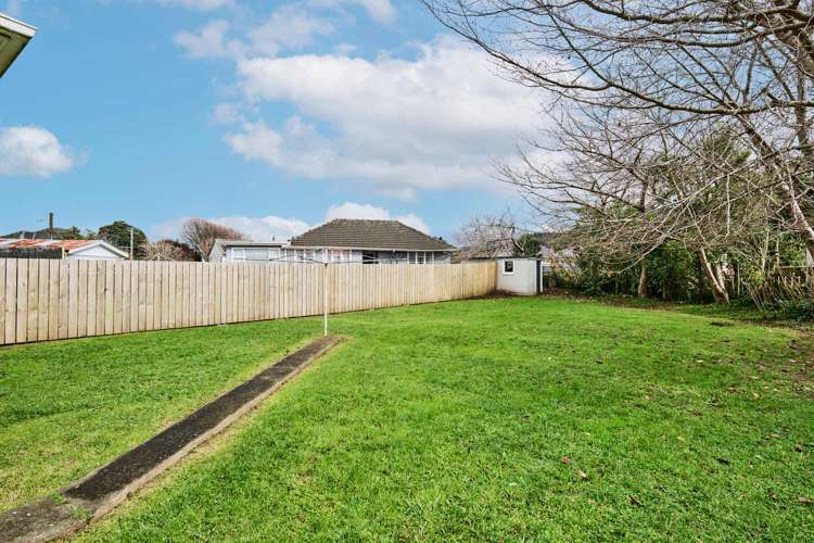 7 and 9 Bryant Grove Taita_19