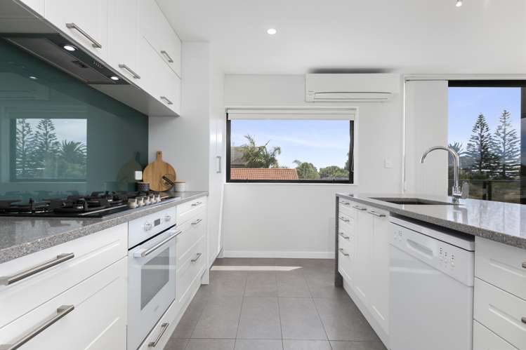 3 Karewa Parade Papamoa_9