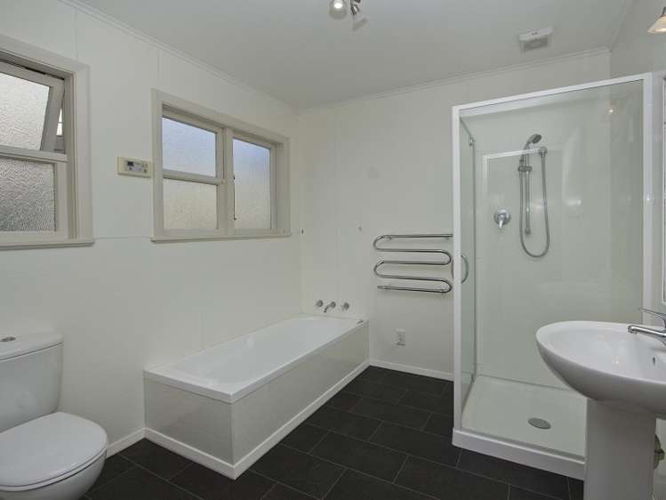 82 Muritai Road Eastbourne_2