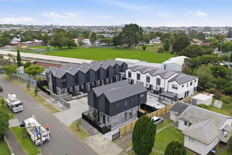 12 Taratoa Street Point England_31