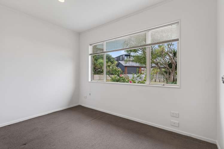 4 Sandpiper Lane Mangawhai Heads_11