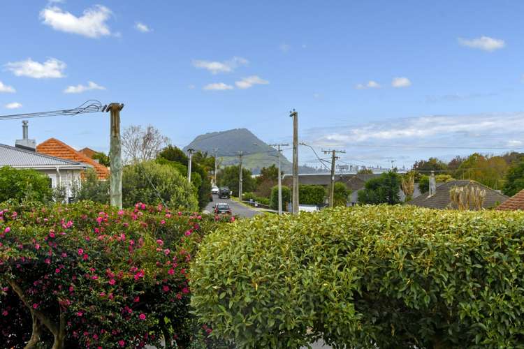 59 Seaview Road Otumoetai_14