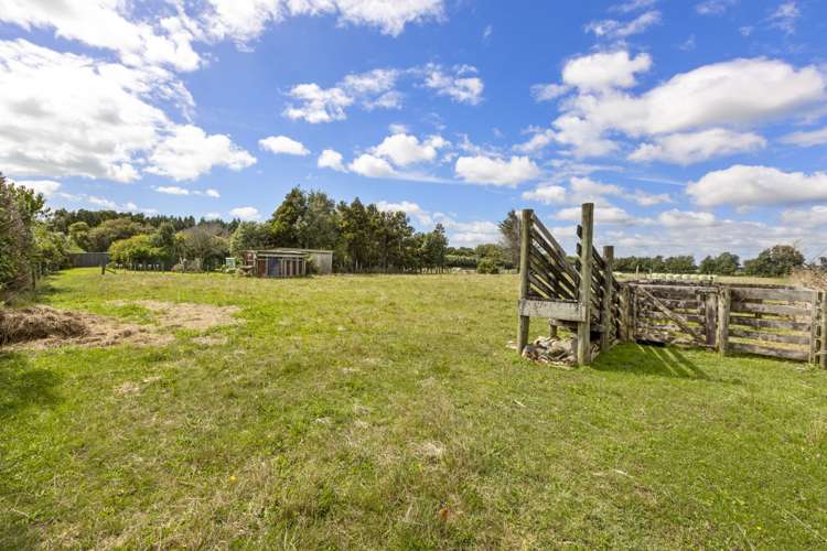 67 Brown Road Waitara_21