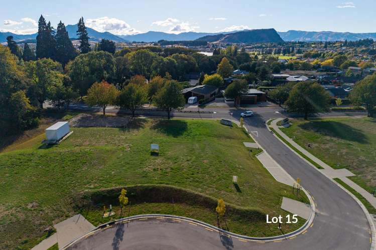 4 and 9 Theodore Court, Station Rise Wanaka_3