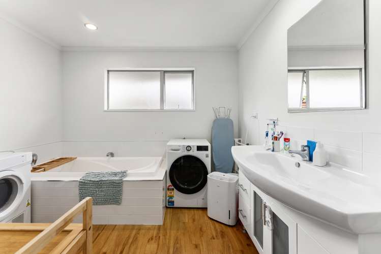 20 Redwood Crescent Hurdon_14