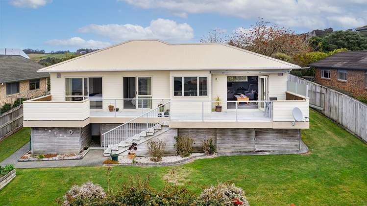 93 Athol Place Algies Bay_7