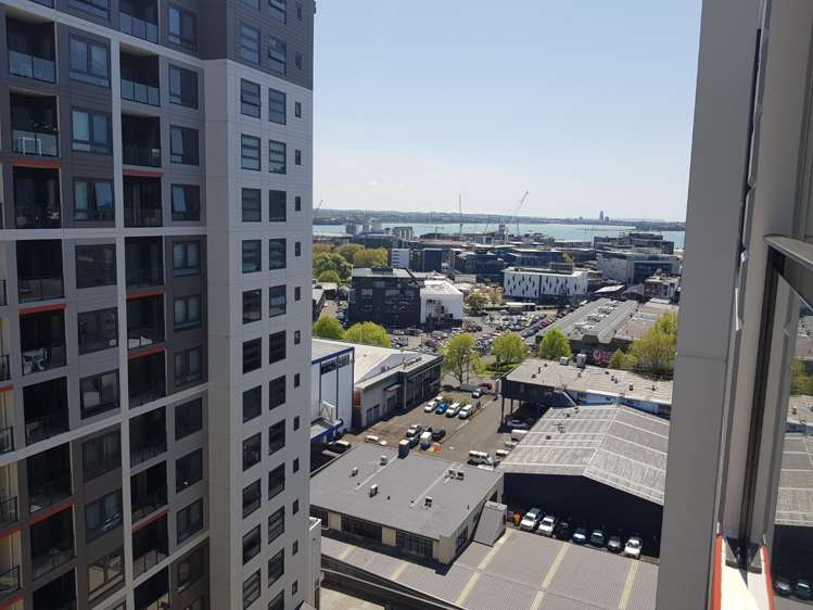 1211/147 Nelson Street 10015_9